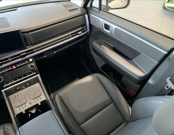 Hyundai Santa Fe SUV / Terénní 1,6 l 117 kw