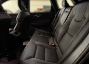 Volvo XC60 SUV / Terénní 2,0 l 184 kw