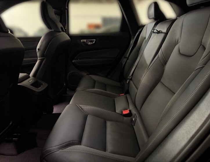 Volvo XC60 SUV / Terénní 2,0 l 184 kw