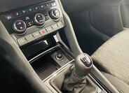 Škoda Karoq SUV / Terénní 1,5 l 110 kw