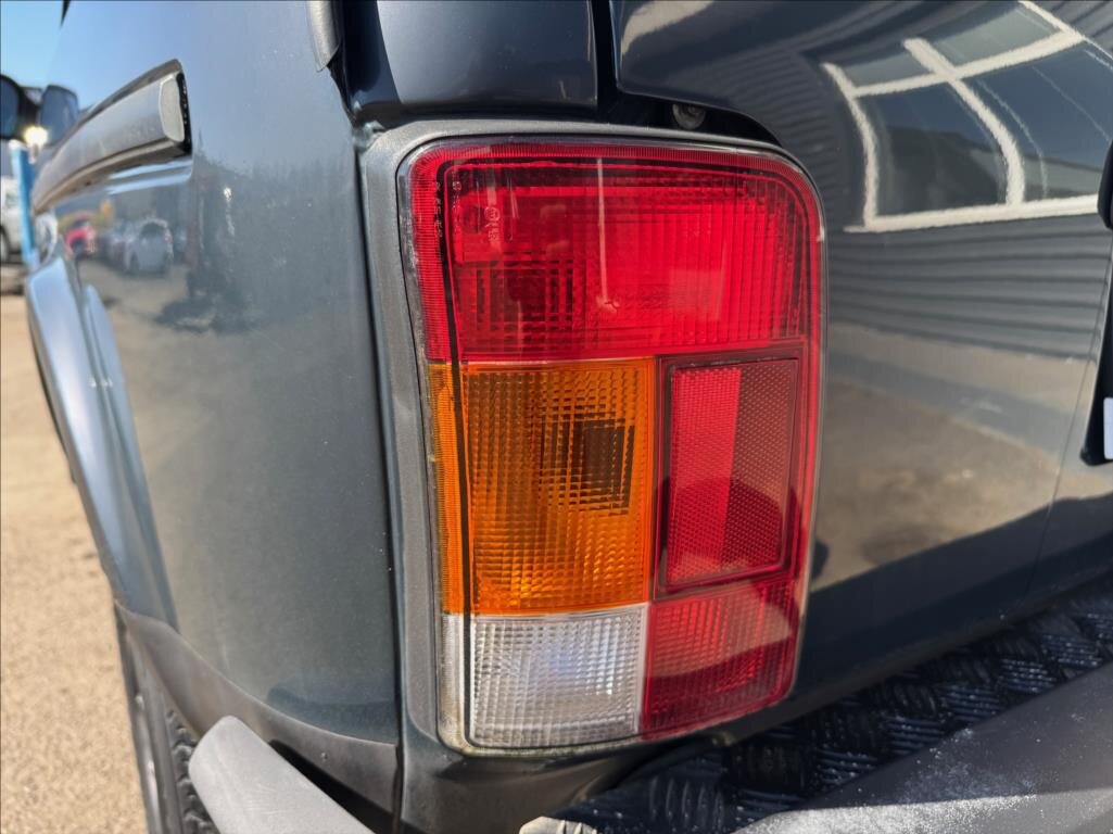 Lada Niva SUV 1,7 l 61 kw