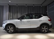 Volvo XC40 SUV / Terénní 2,0 l 145 kw