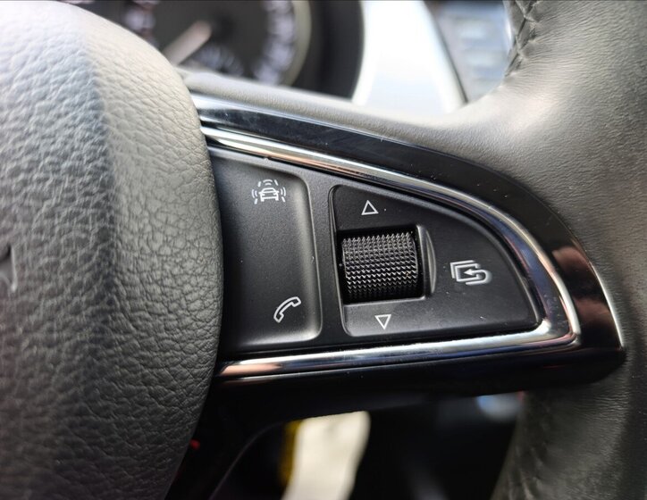 Škoda Fabia Hatchback 999,0 44 kw