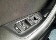 Volkswagen Passat Kombi 1,6 l 88 kw