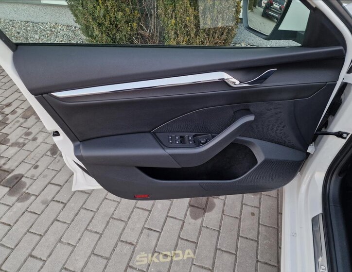 Škoda Octavia Kombi 1,5 l 110 kw