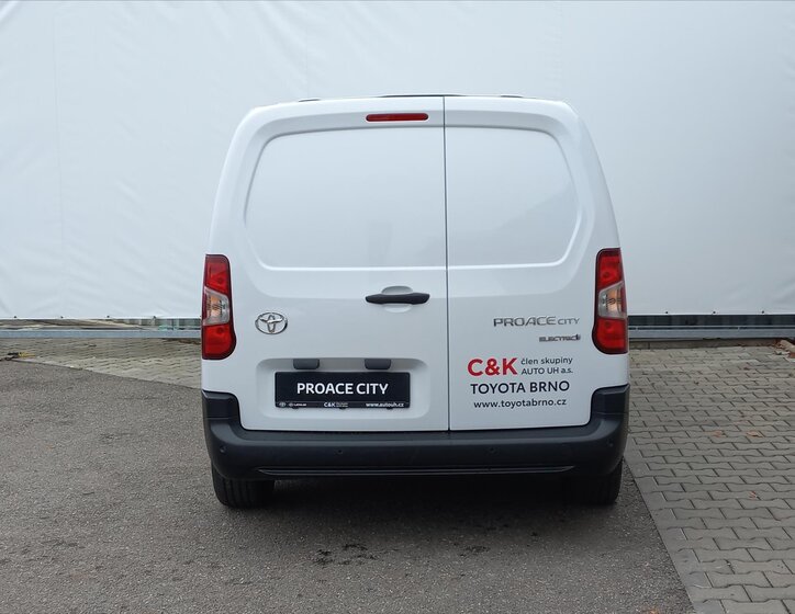 Toyota ProAce City 5
