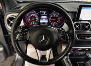 Mercedes-Benz Třídy X 17