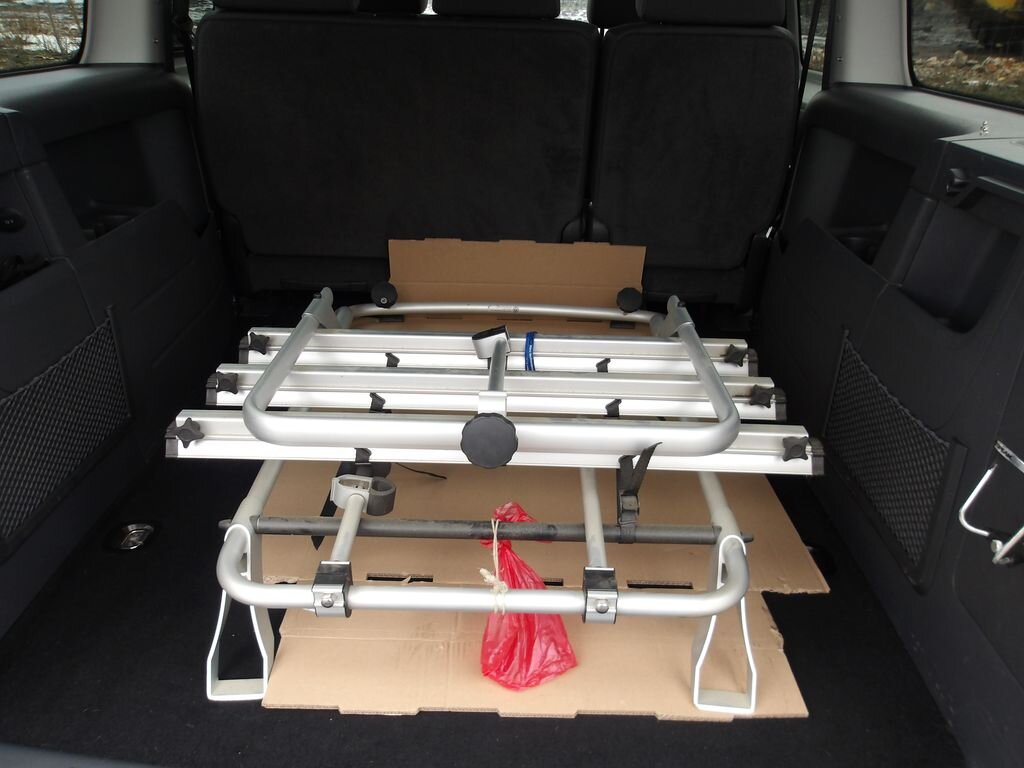 Volkswagen Caddy Skříň 1,6 l 75 kw