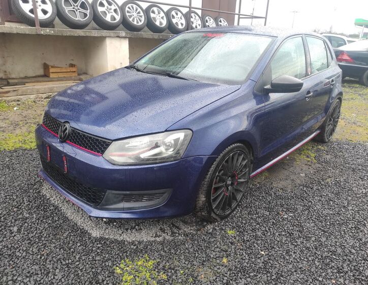 Volkswagen Polo 1