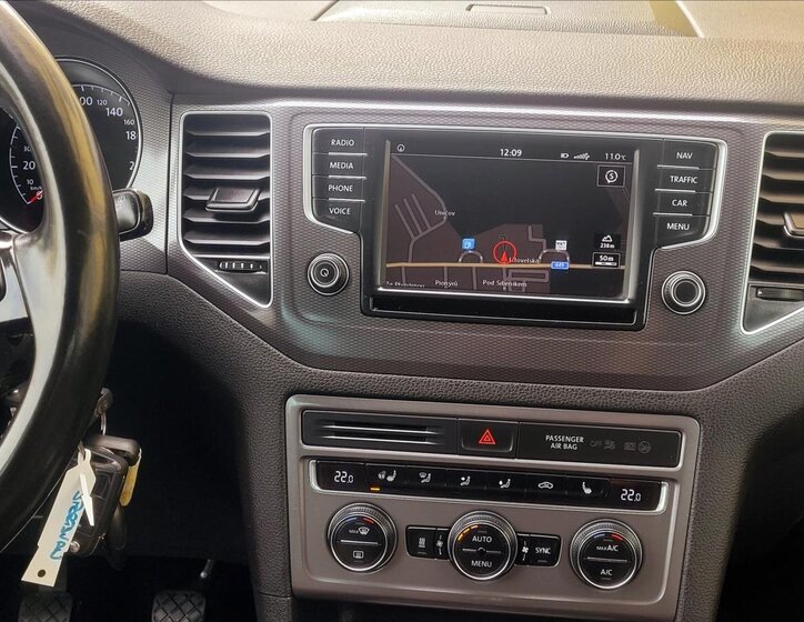 Volkswagen Golf Sportsvan MPV 1,2 l 81 kw