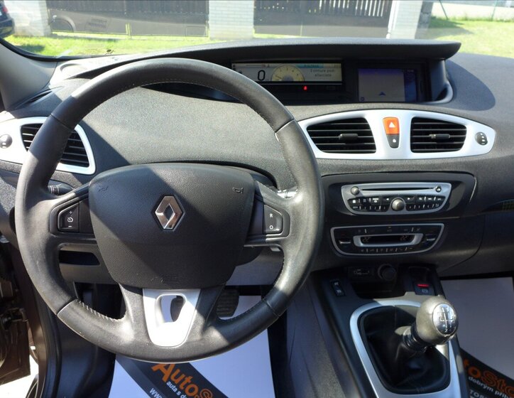 Renault Scénic Kombi 1,9 l 96 kw