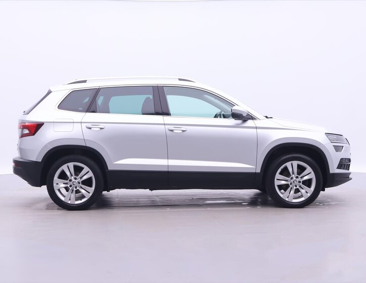 Škoda Karoq SUV / Terénní 2,0 l 110 kw