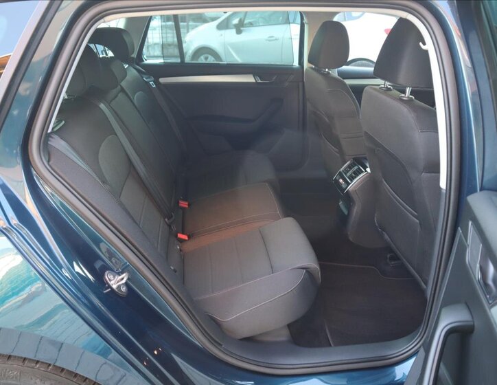 Škoda Superb Kombi 2,0 l 110 kw