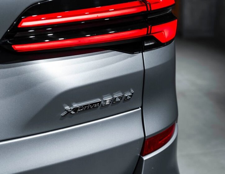 BMW X5 SUV 3,0 l 210 kw