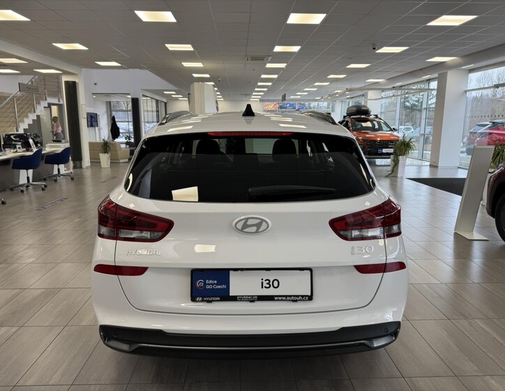 Hyundai i30 Kombi 1,6 l 110 kw