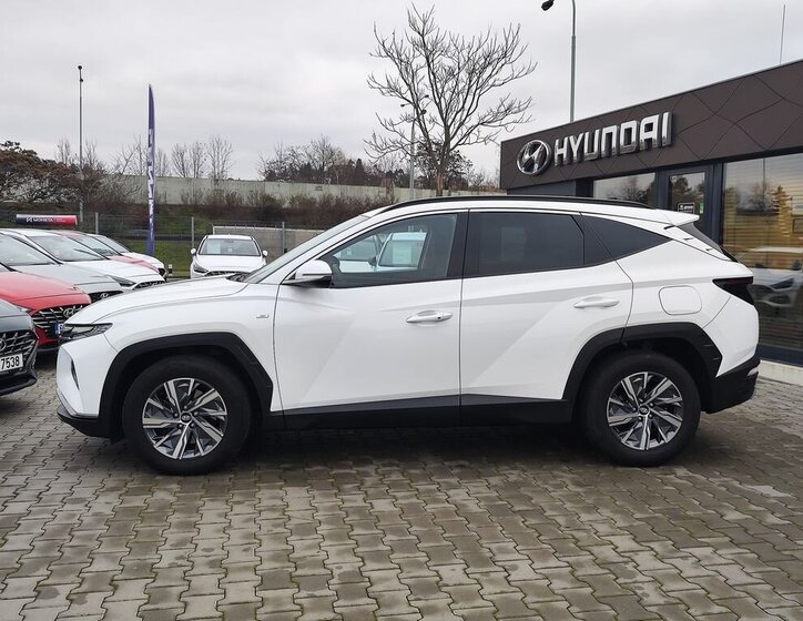 Hyundai Tucson SUV 1,6 l 110 kw