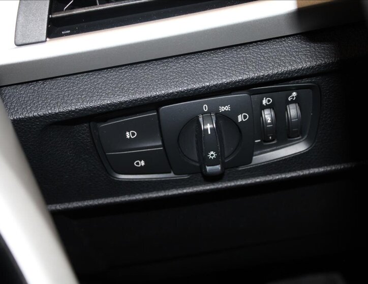 BMW Řada 1 Hatchback 2,0 l 105 kw