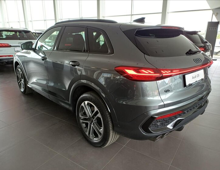 Audi Q5 7