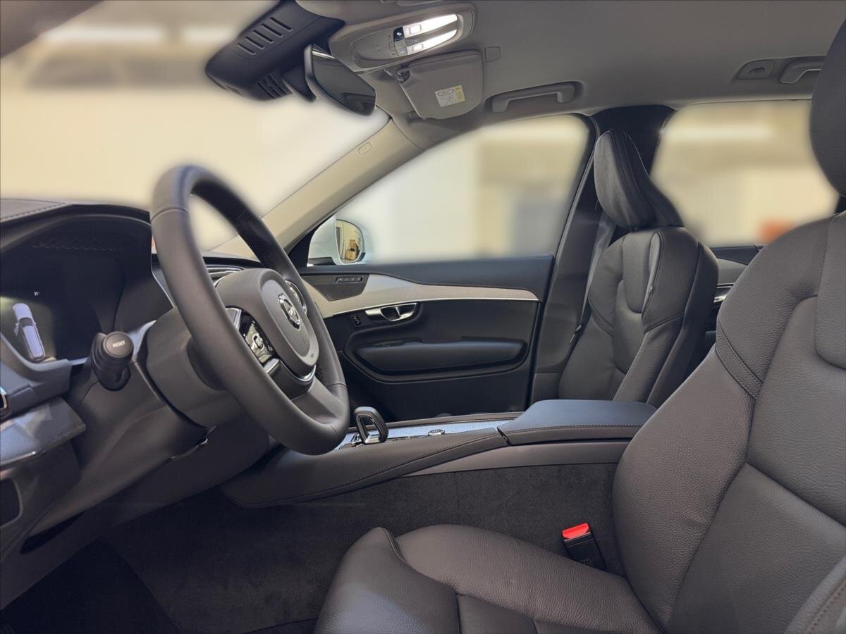 Volvo XC90 SUV 2,0 l 184 kw