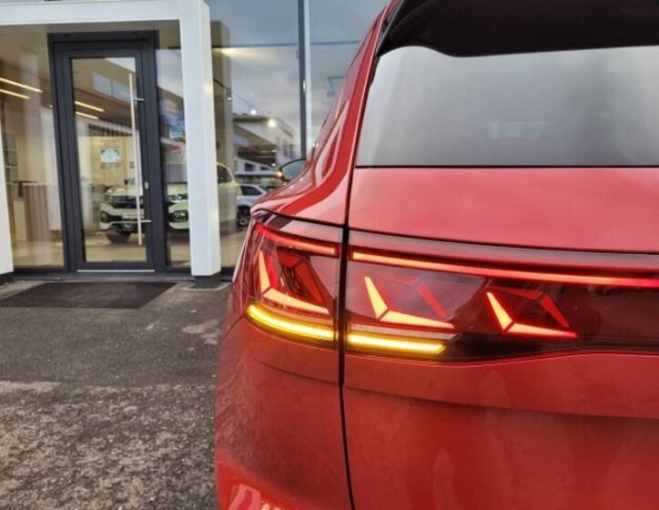 Volkswagen Touareg SUV 3,0 l 210 kw