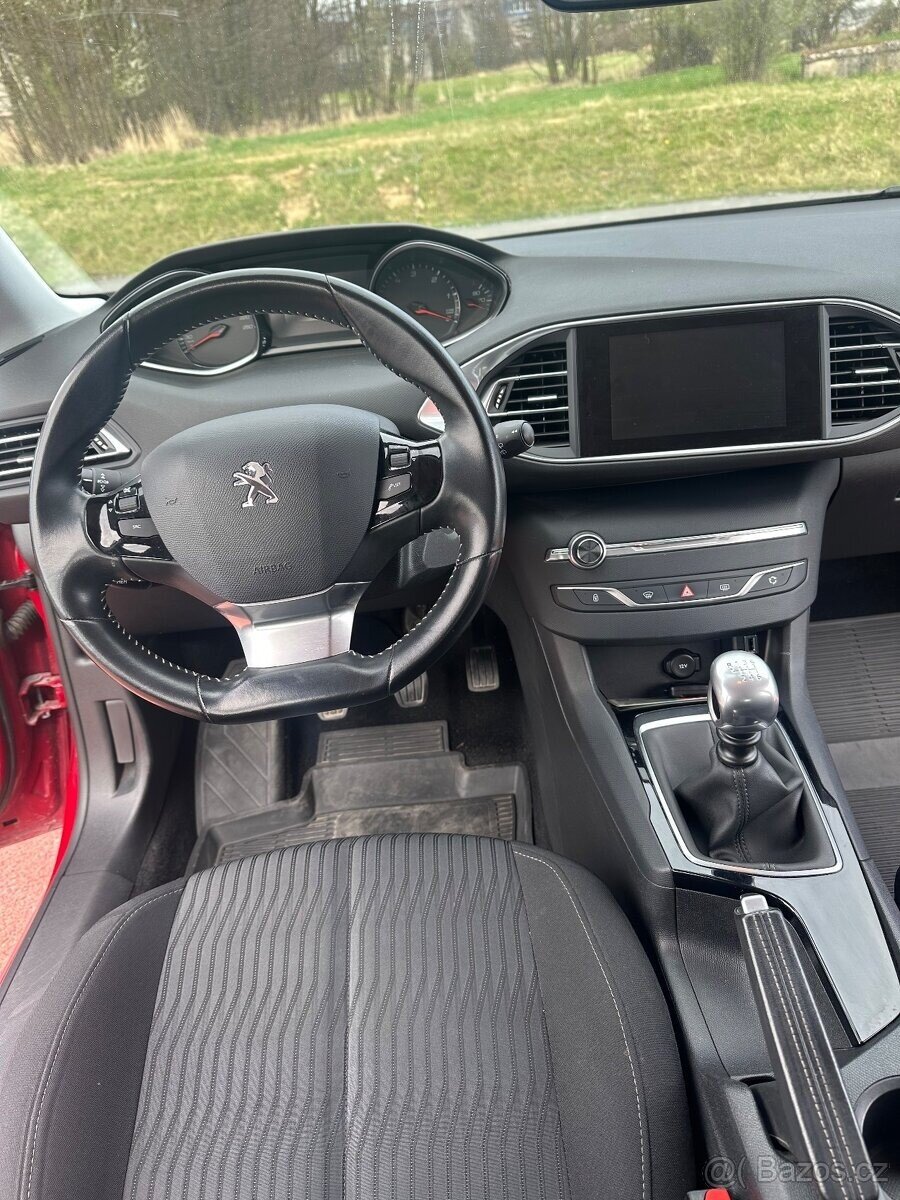 Peugeot 308 Kombi 0,0 88 kw