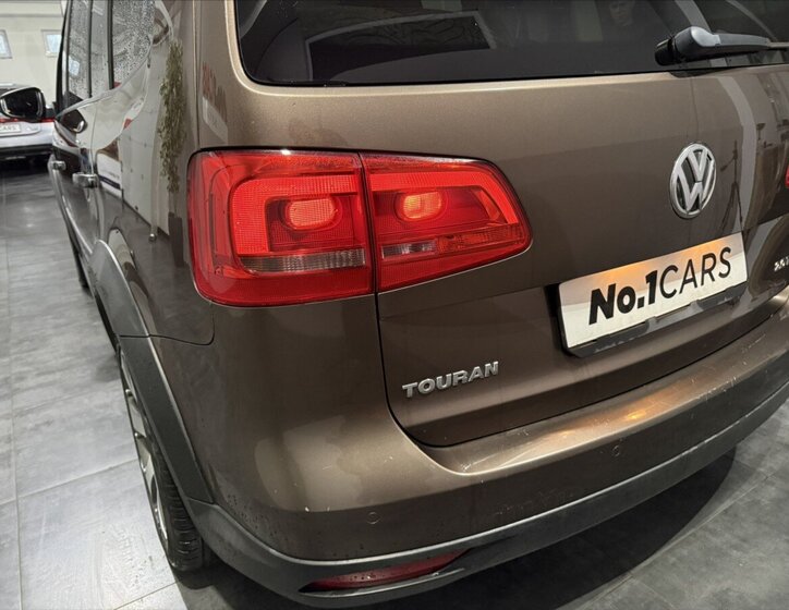 Volkswagen Touran 18