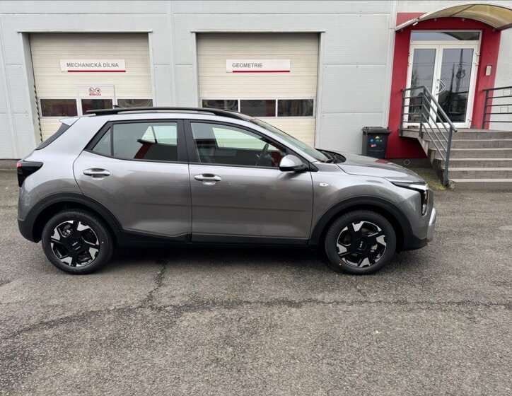 KIA Stonic Hatchback 998,0 74 kw
