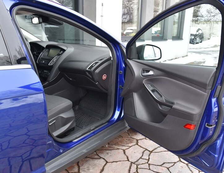 Ford Focus Kombi 1,5 l 110 kw