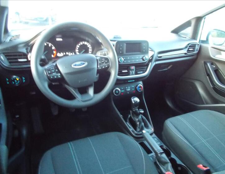 Ford Fiesta 17