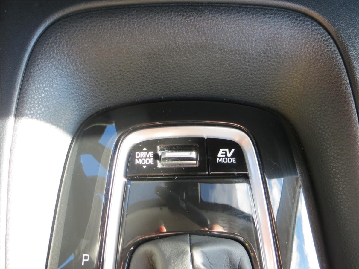 Toyota Corolla Sedan 1,8 l 72 kw