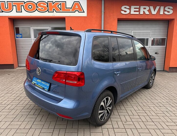Volkswagen Touran MPV 1,2 l 77 kw