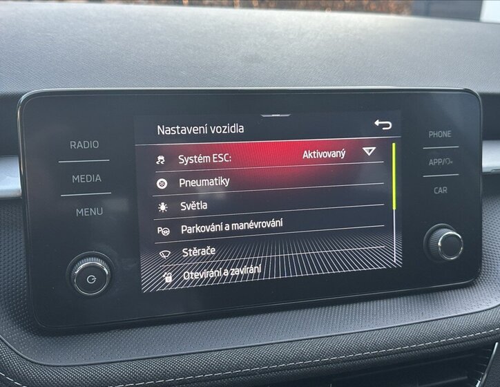 Škoda Fabia Hatchback 999,0 70 kw