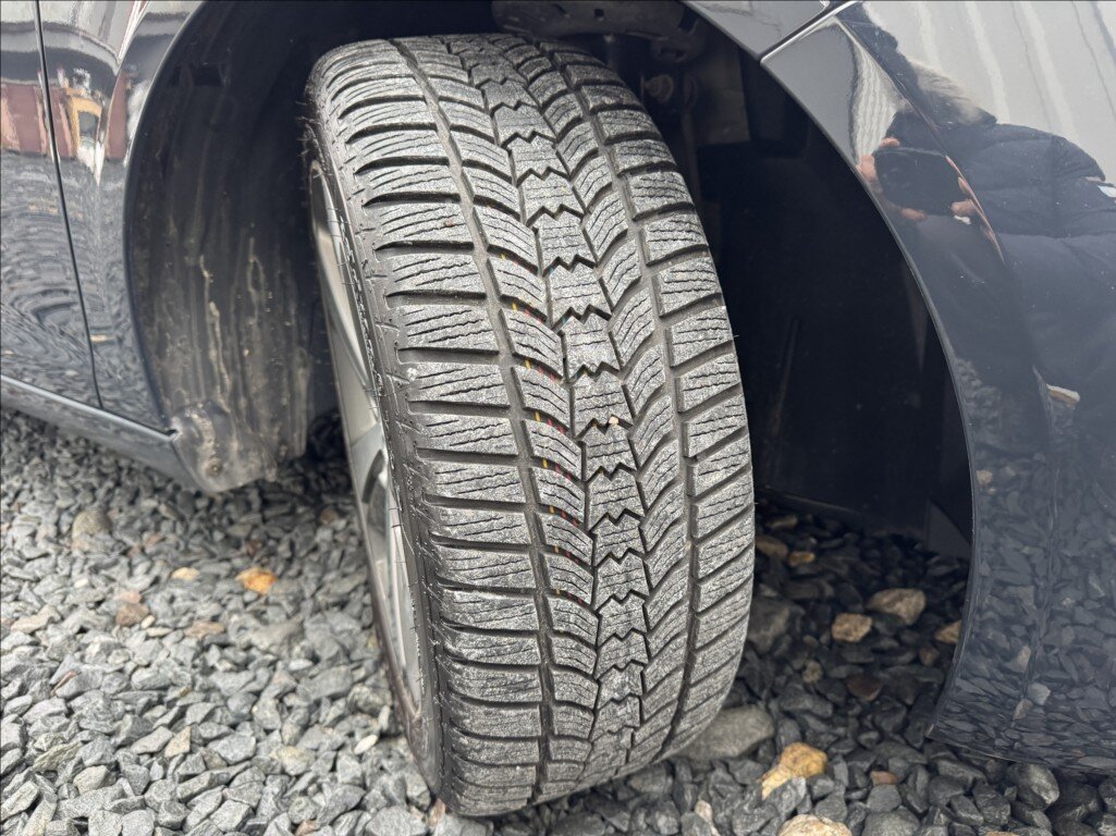 Peugeot 308 Kombi 1,5 l 96 kw