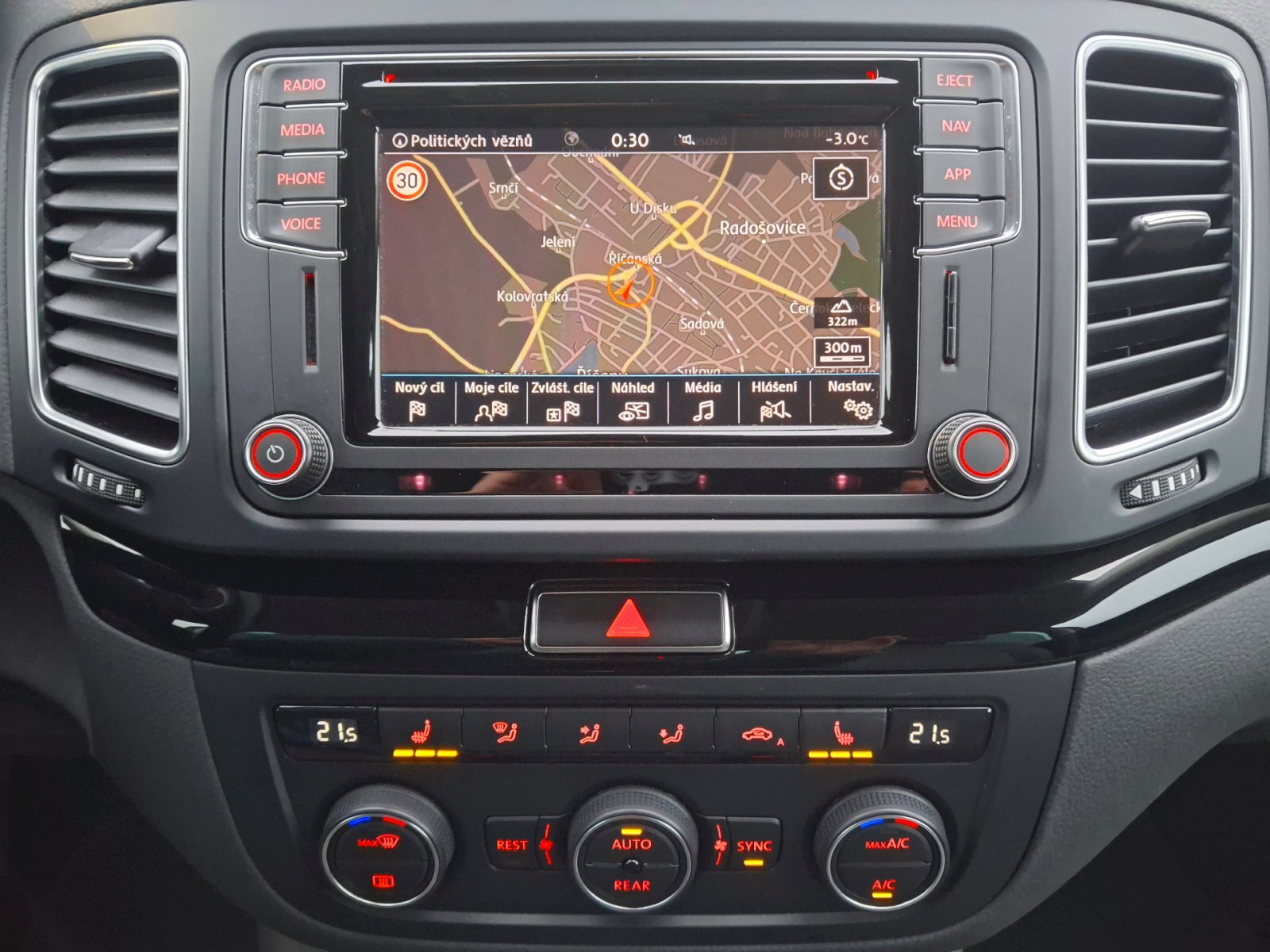 Volkswagen Sharan Ostatní 1,4 l 110 kw