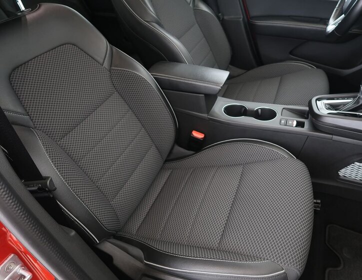 Renault Arkana SUV 1,6 l 69 kw