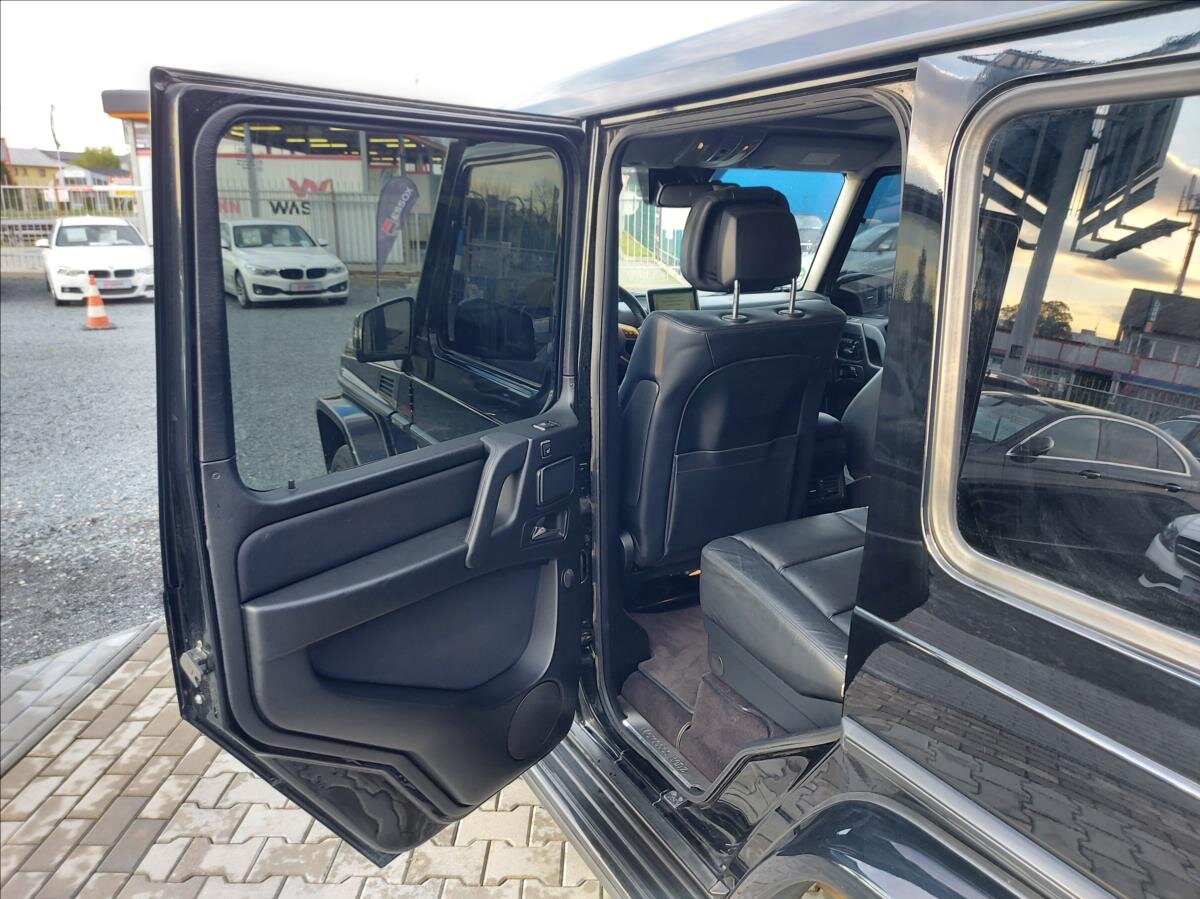 Mercedes-Benz Třídy G SUV / Terénní 3,0 l 155 kw