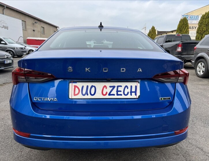 Škoda Octavia Sedan / Limuzína 1,5 l 110 kw