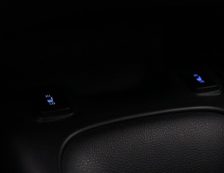 Toyota Corolla Sedan / Limuzína 1,8 l 90 kw