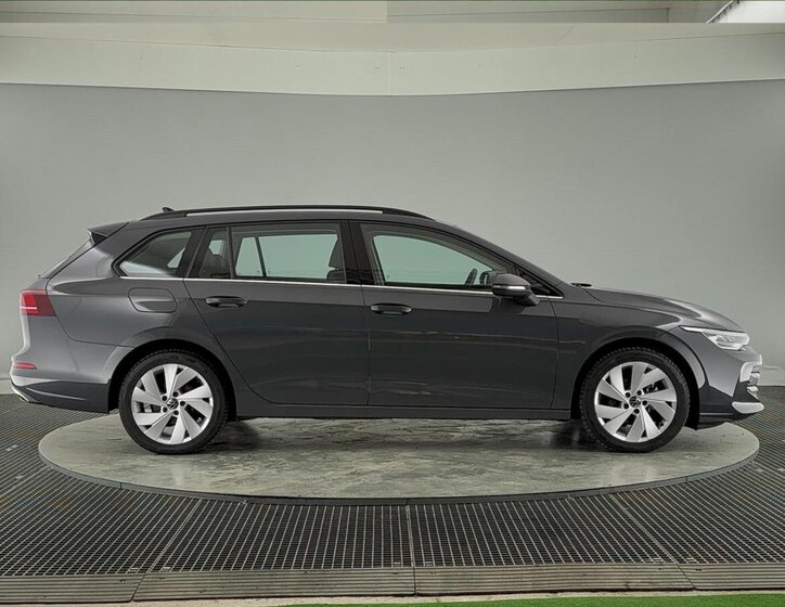 Volkswagen Golf Kombi 1,5 l 110 kw