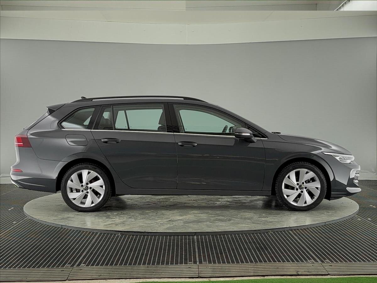 Volkswagen Golf Kombi 1,5 l 110 kw