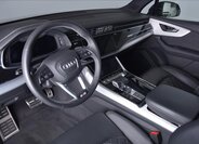 Audi Q7 5