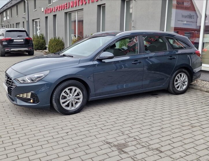 Hyundai i30 Kombi 1,6 l 85 kw