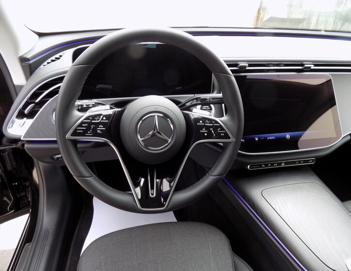 Mercedes-Benz Třídy E 21