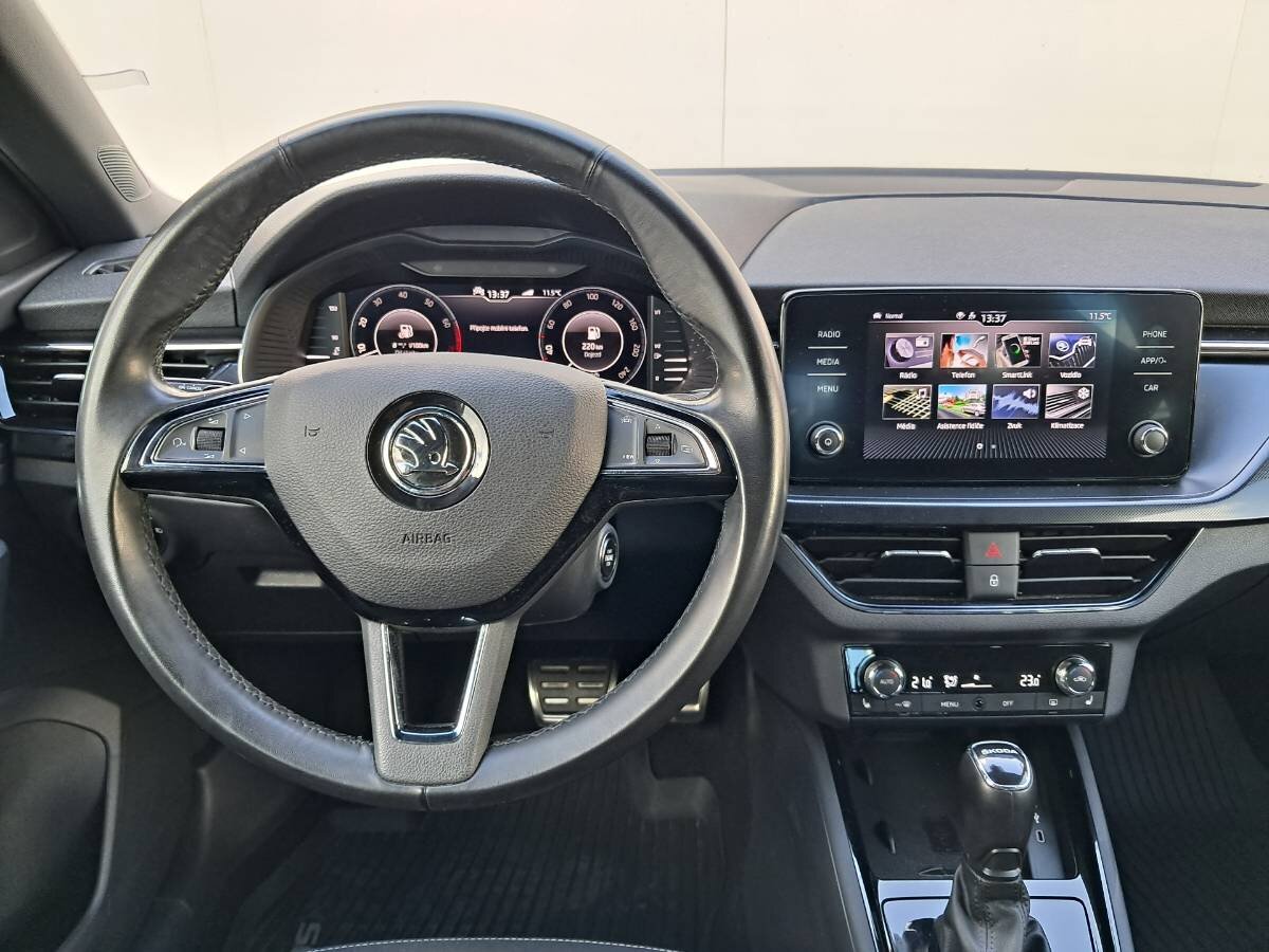 Škoda Scala Hatchback 1,5 l 110 kw