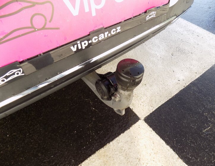 Mercedes-Benz CLA 46