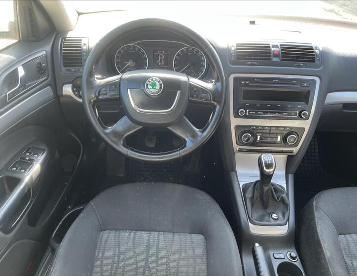 Škoda Octavia 13