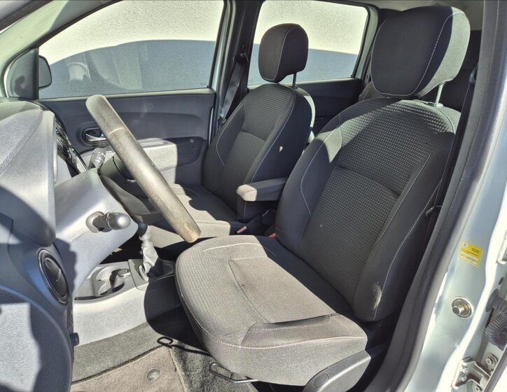Dacia Lodgy 13