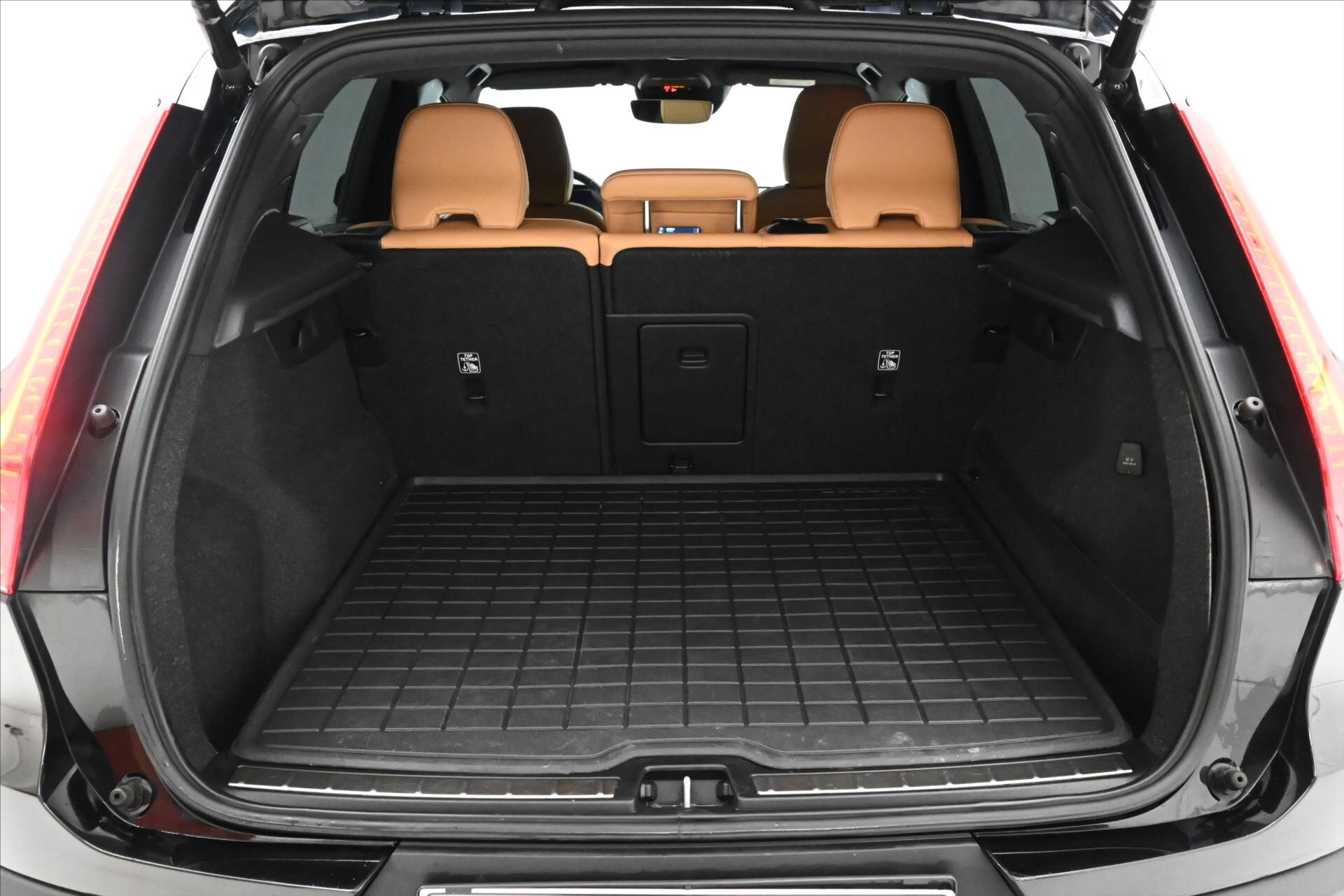 Volvo XC40 SUV 2,0 l 140 kw