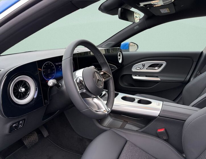 Mercedes-Benz CLA Kupé 1,5 l 142 kw