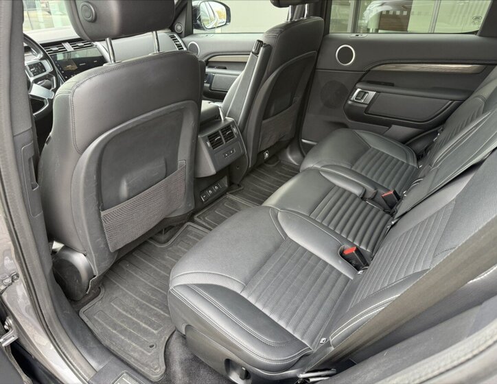 Land Rover Discovery SUV / Terénní 3,0 l 221 kw